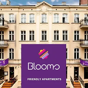Blooms - Center By Friendly Apartahotel